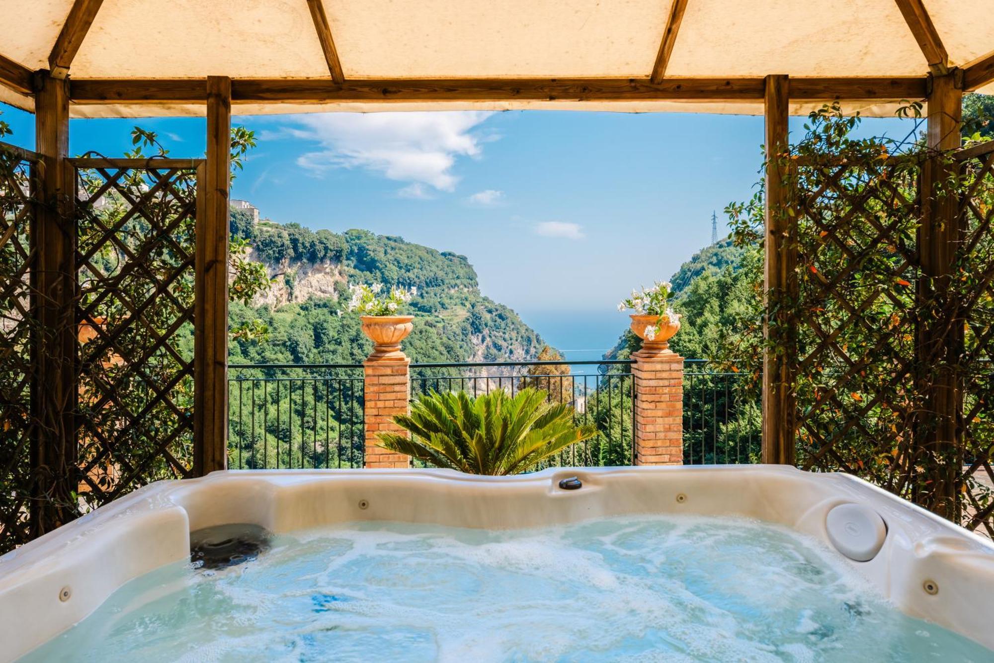 Villa Sant'Alfonso Scala Exteriér fotografie